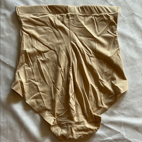 Maidenform High Waist Briefs in Beige - Picture 5 of 5